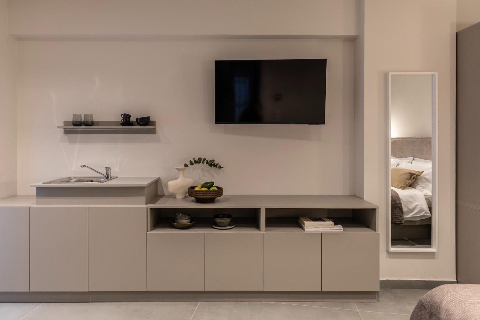 Celestial Athens Suites At Praxitelous Buitenkant foto